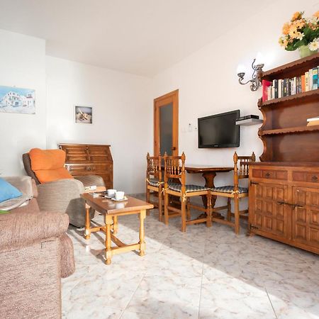 1003 - Seafront Apartment On El Paseo - Air Conditionning - Wi-Fi - Smart Tv Almunecar Exterior photo